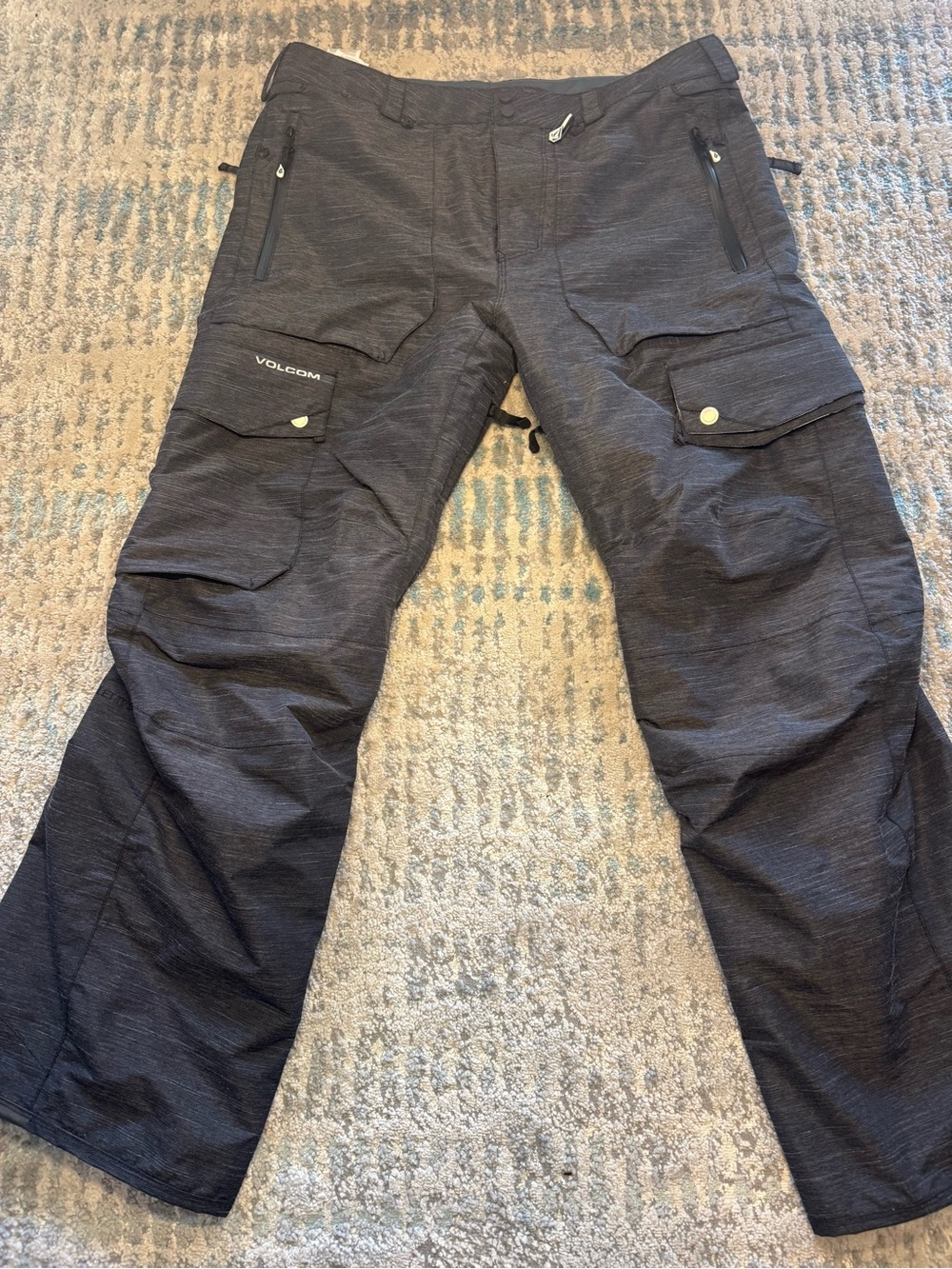 Volcom Men’s Charcoal Gray Cargo Snow Pants